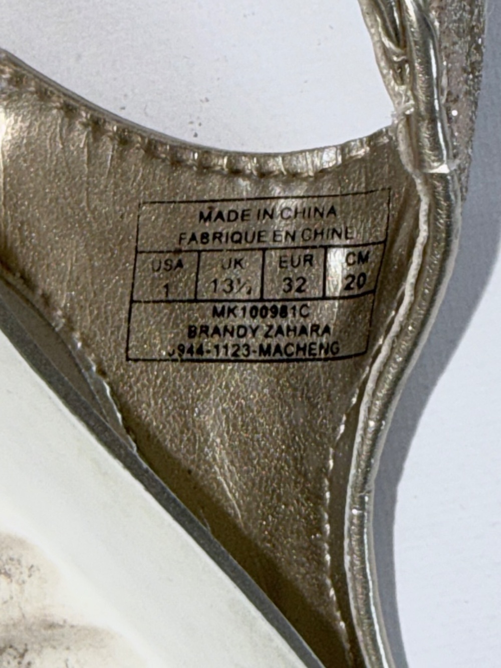 Michael Kors Kids Brandy Zahara Gold Glitter Sandals Size 1 EUC - Picture 4 of 5